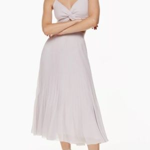 Aritzia Wilfred Twirl Skirt in vin gris